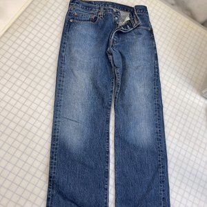 Vintage 501 Levi denim jeans size 33 x 32 Button fly front